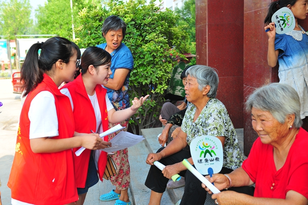 志愿者现场调研