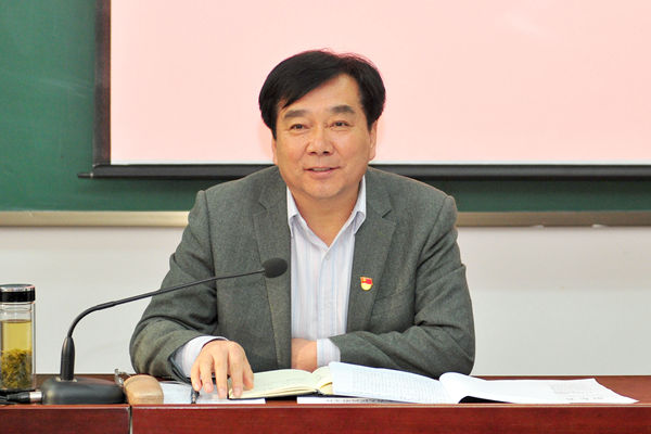 校党委书记李欣章出席培训班结业仪式并作讲话