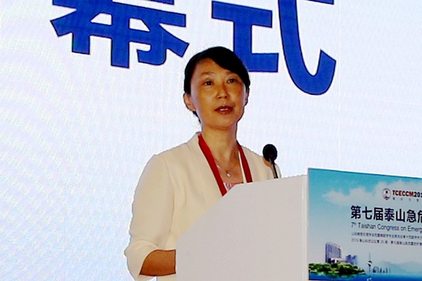 潍坊医学院院长管英俊致辞