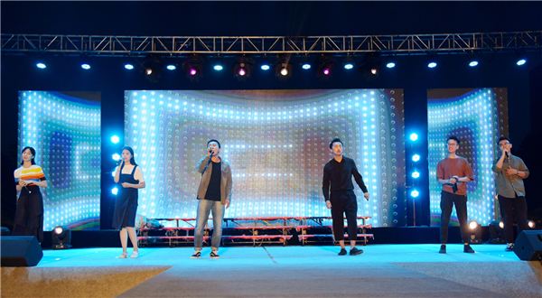 节目《缘来是你》